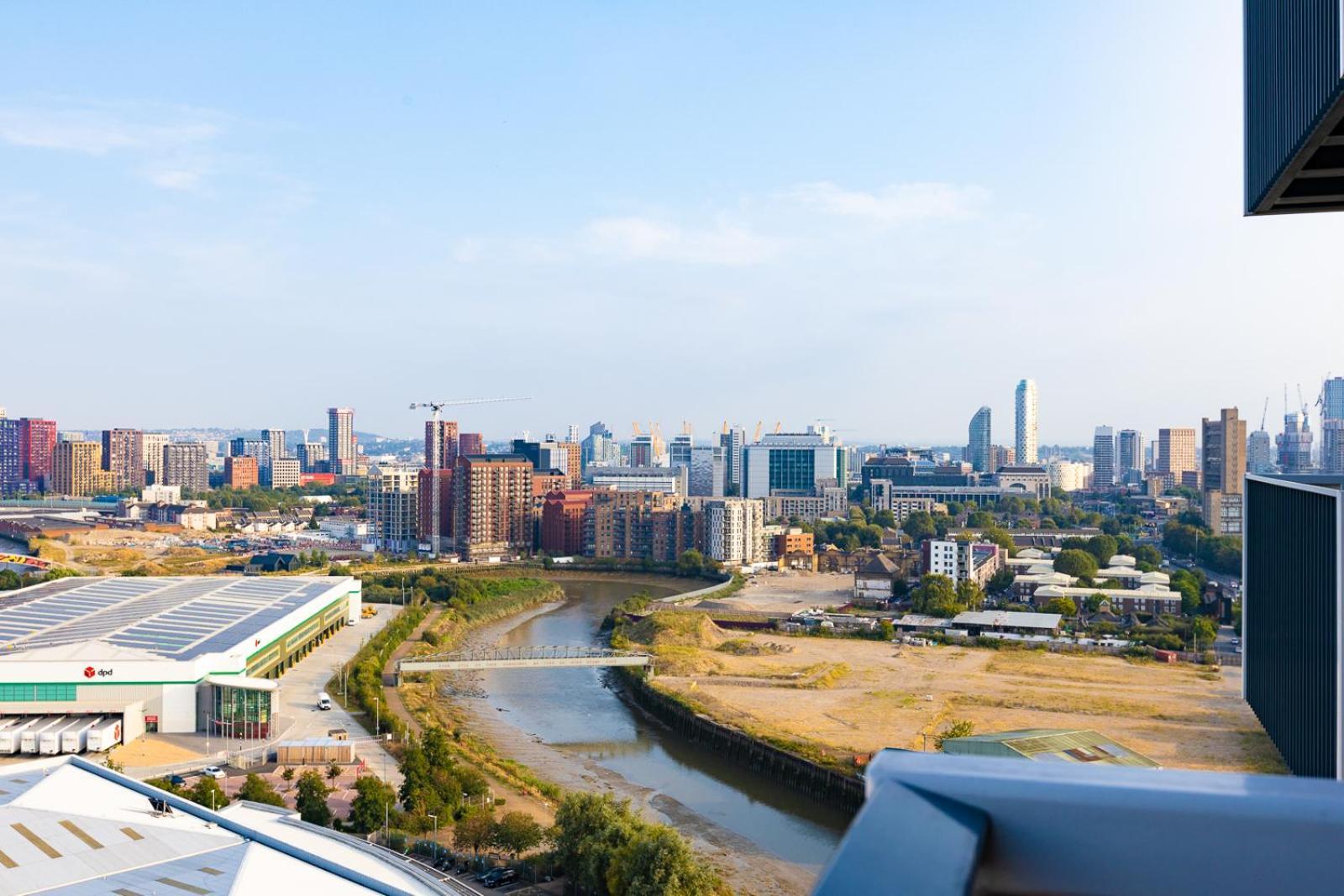 Luxury Apt Near Canary Wharf With Stunning Views Londres Exterior foto